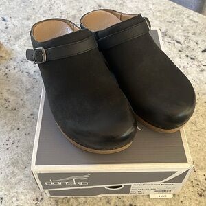 Dansko Berry Clogs 39
